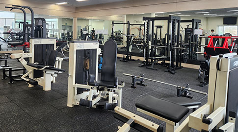 체력단련실 사진