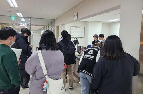 중부대학교 도서관, &lsquo;신학기 대출이벤트&rsquo; 행사 진행