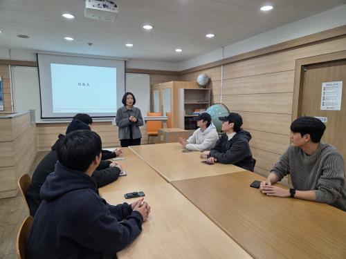 3학년 대상 전문가 특강 실시