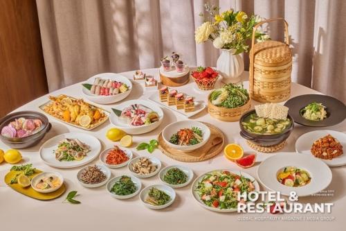 그랜드 머큐어 임피리얼 팰리스 서울 강남, 뷔페 패밀리아 봄맞이 '패밀리아 블루밍' 프로모션 진행