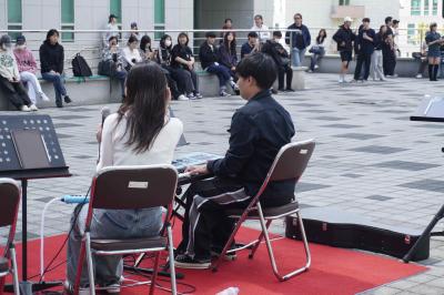 우리학과 재학생들의 버스킹 공연! 