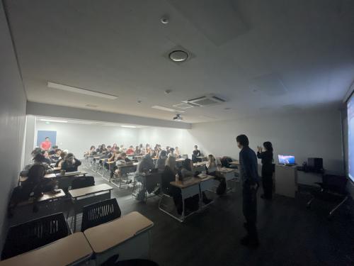 현직 실무자의 K-POP 제작과 사업 관점에 대한 특강 진행